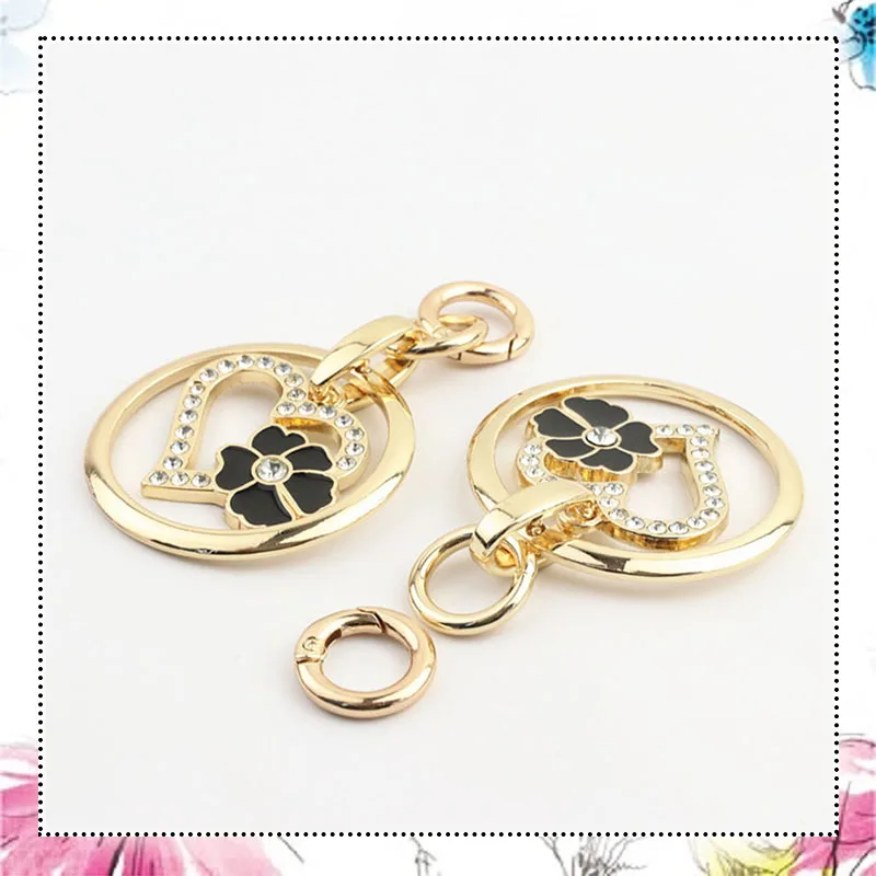 

2pcs Heart Love Pendent O Rings Belt Strap Bag Decorate Buckles Hanger Handbag Leather Hardware Accessories