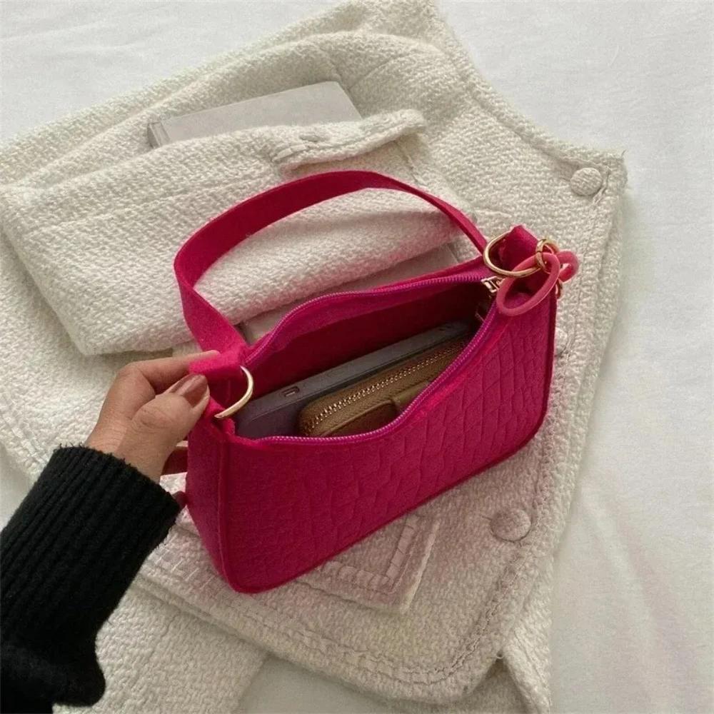 Women's Felt Design Luxury Handbag Women's Fashion Casual Handbag Crescent Shaped Small Square Bag Under The Shoulder Bag - Image 6