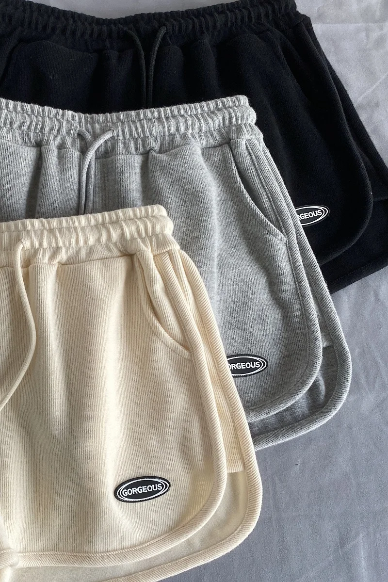 Summer Comfortable Casual Sports Shorts Women's Summer Loose Home Sleeping Pants Wear Large Pocket Shorts Outside