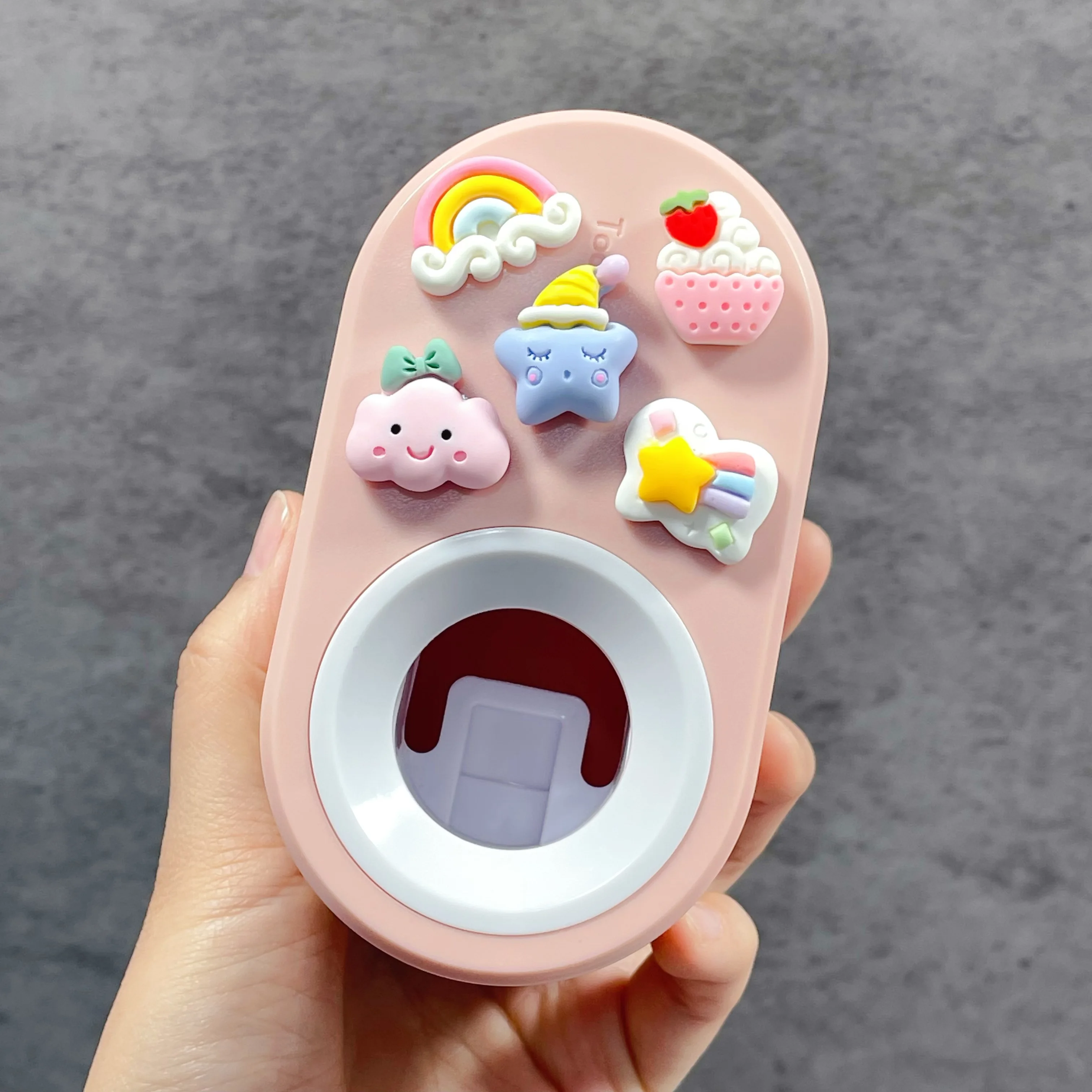 Automatic Toothpaste Dispenser Dustproof Wall Mounted Dental Cream Dispenser Punch Free Plastic Detachable Bathroom Accessories 5