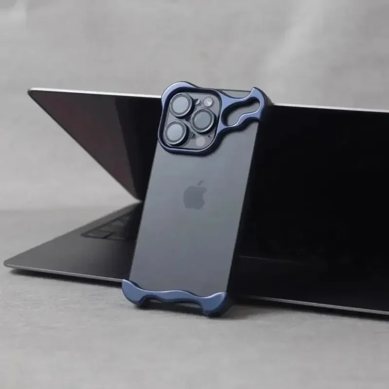 Titanium Shockproof Phone Case with Aluminum Alloy Corner Pads and Lens Protection
