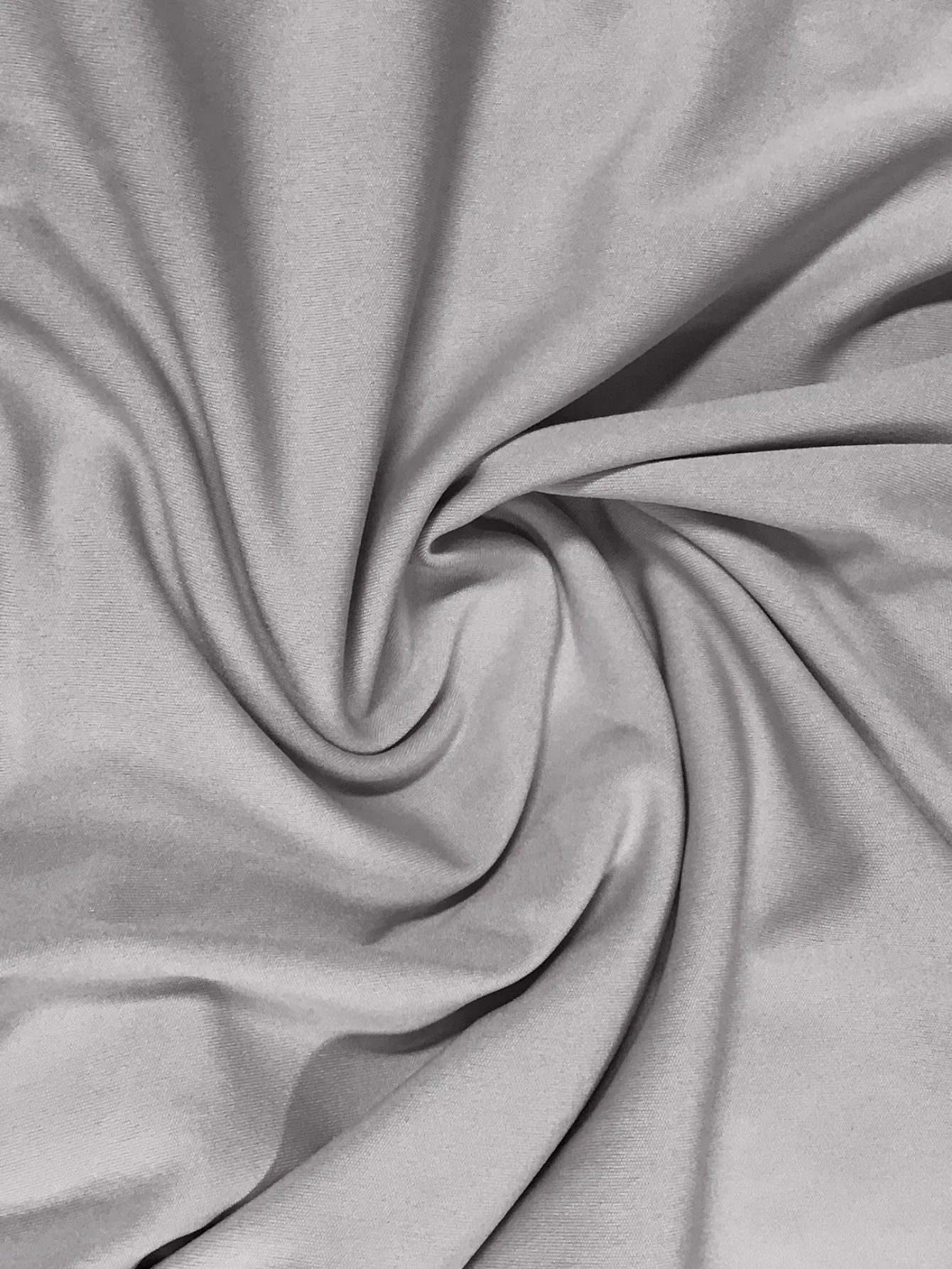 Рисунок 5 - Женский спортивный костюм из двух