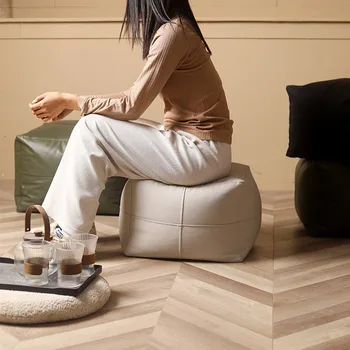 Sgabello da Interno per Ufficio, Moderno e Minimalista, Portatile, di Lusso, Sgabello da Terra per Interni, Sedie Nordiche per Camera da Letto e Soggiorno, Arredamento per la Casa