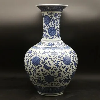 Antique Porcelain Qing Qianlong Blue and White Bouquet Lotus Pattern Appreciation Bottle Home Decoration