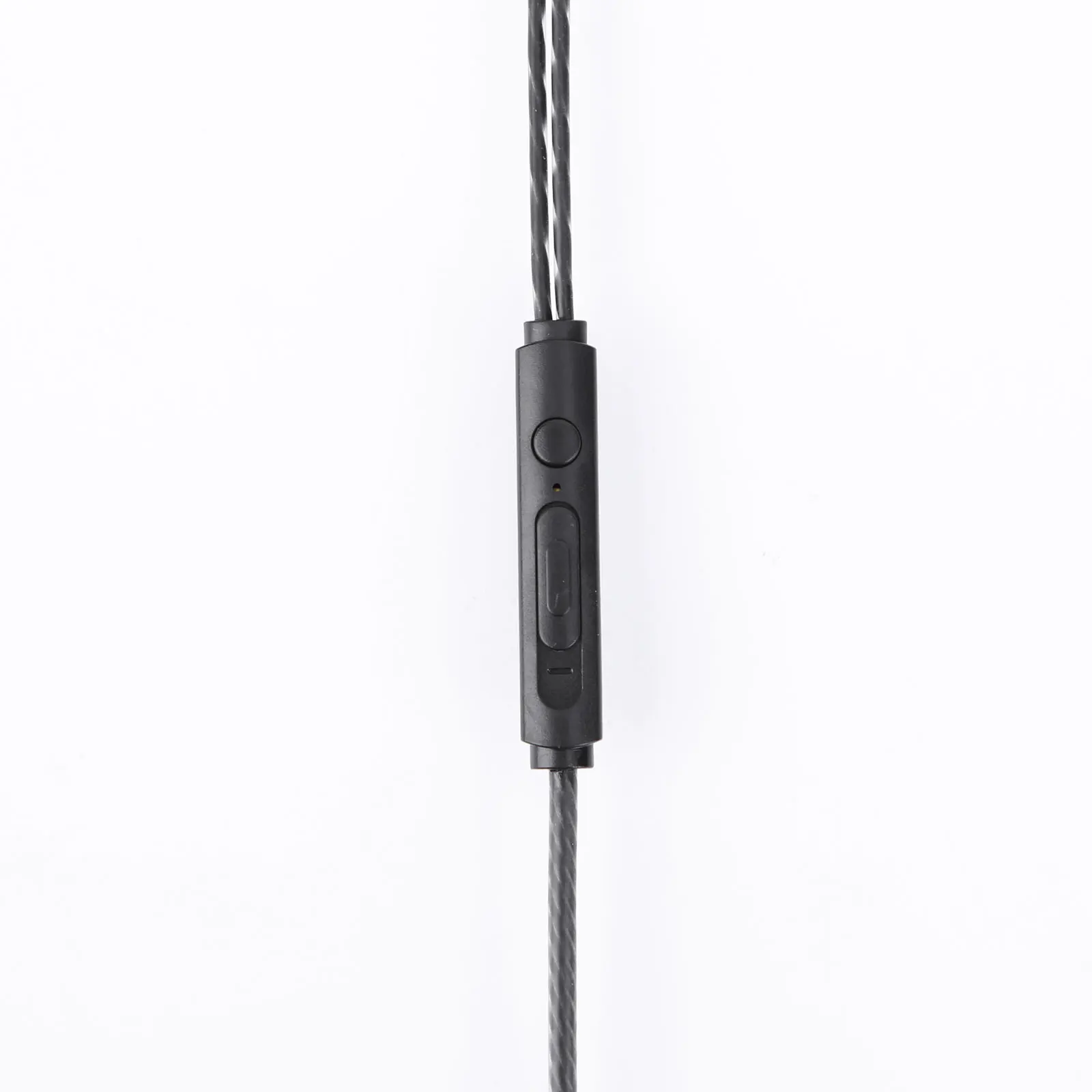 Wired In-Ear Earbuds with Microphone - Deep Bass & Clear Sound with Noise Isolation