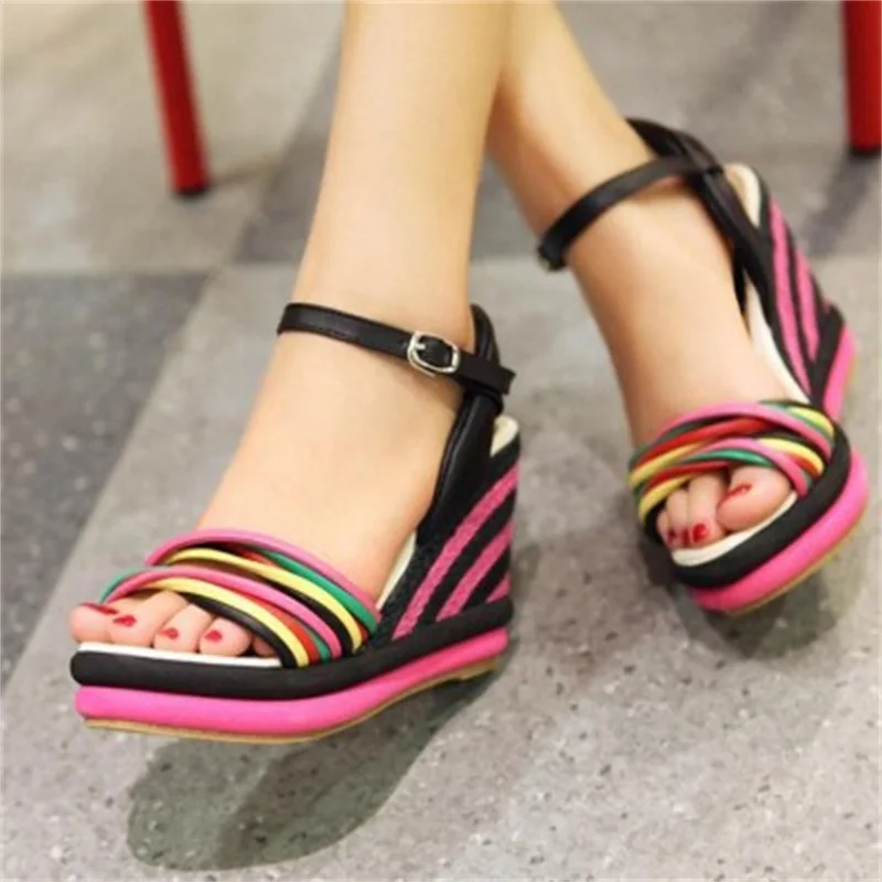 

2022 New Ethnic Style Color-Blocked Straw Thick-Bottomed Wedge Sandals High-Heeled Waterproof Platform Roman Women's Shoes