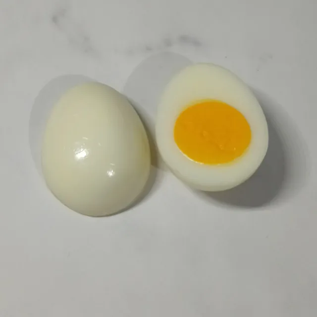 Simulation Boiled Egg PVC Artificial Egg Fake Food Half an Egg Model Western Restaurant Table Decor Props Breakfast Foods Model