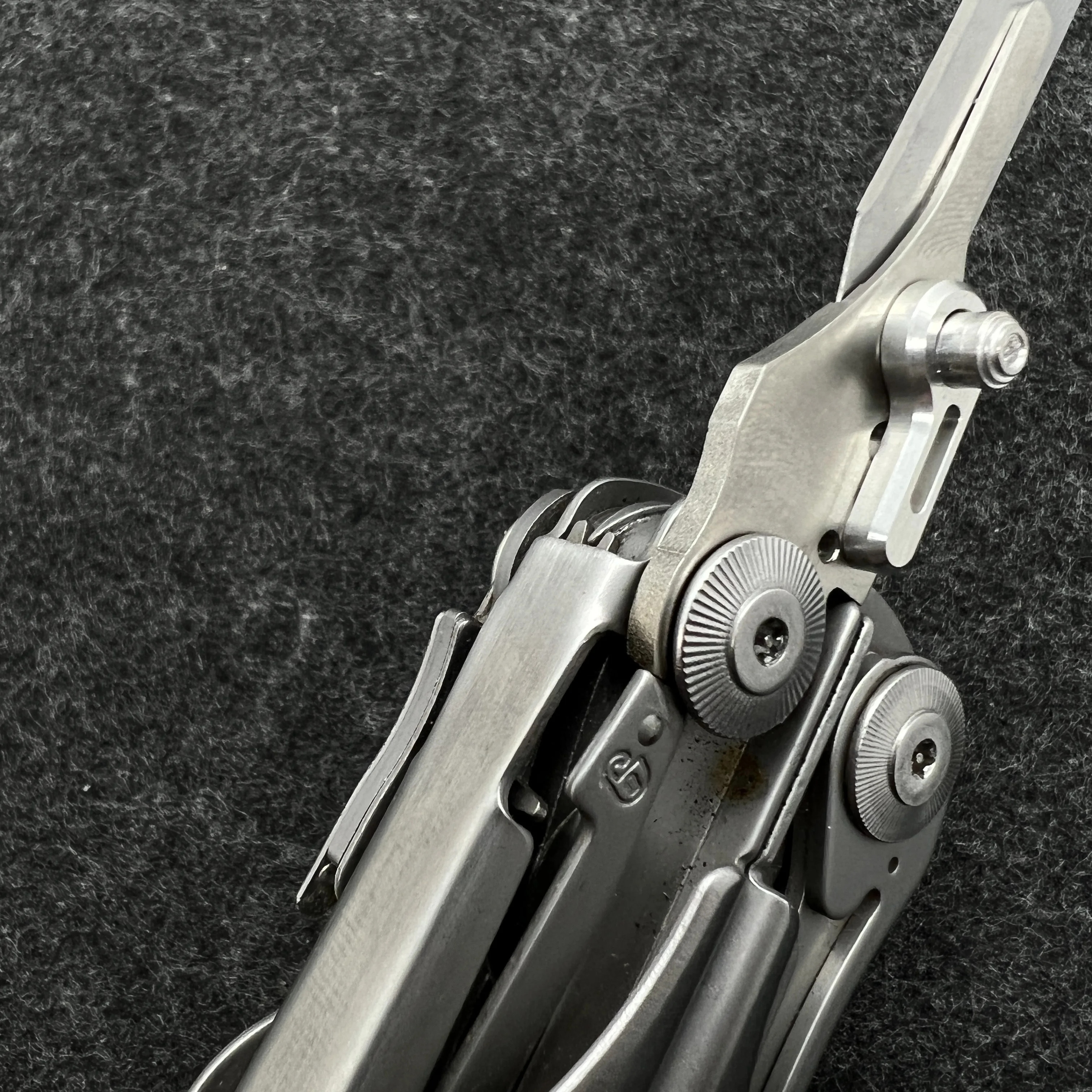 1 pcs Adapter No.60 Surgical Blade Stainless Steel Scalpel Handle with Thumb Grip For Leatherman Surge CNC DIY Accessories 4