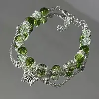 Bracelet papillon Super féerique pour femmes, Design de Niche, perles vertes douces, glands, chaîne élastique, bijoux exquis pour filles 1