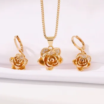 Fashion Crystal Rose Flower Drop Earrings Necklace Jewelry Sets For Women 2025 Trending New Luxury Flowers Necklaces Earrings
