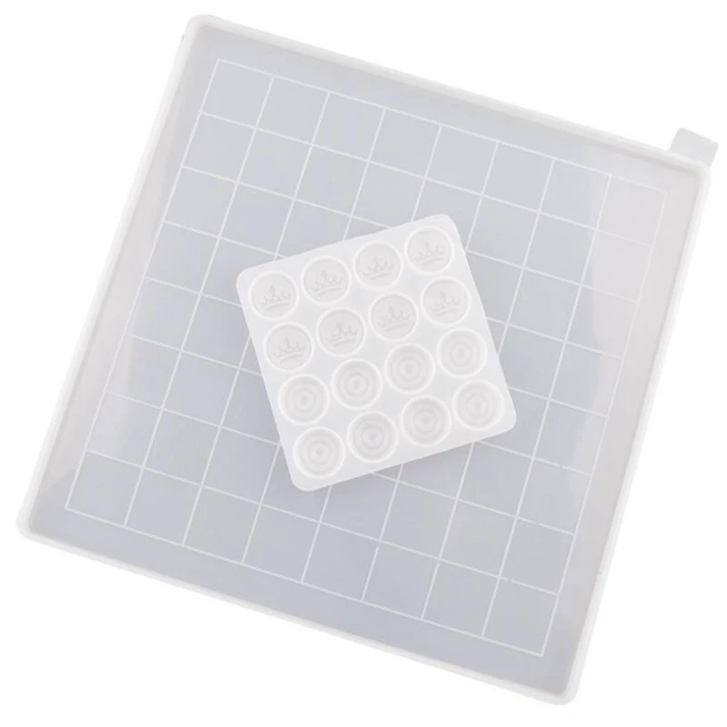 

DIY Crystal Glue Drop Checkers International Chess Board Resin Mold Silicone Crown Chess Mirror Epoxy Mould