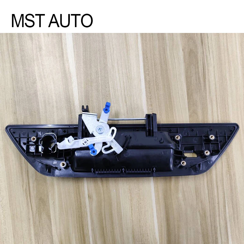 Toyota Hilux Revo 2015-2021 용 카메라 키 구멍이있는 뒷문 도어 핸들 검정색 또는 크롬 69090-0K110 690900 K120