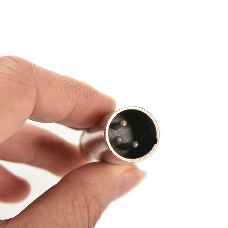 α 6.1x1.8cm 3  XLR ÷ -RCA     Ŀ, ũ ⿡ 