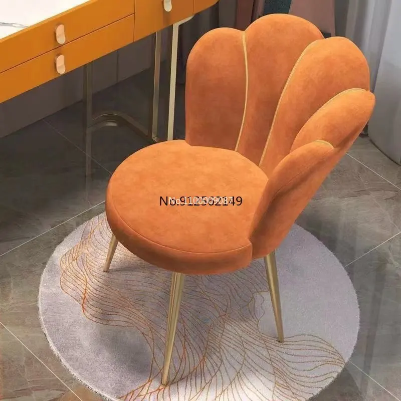 Silla nórdica con respaldo para dormitorio, taburete de lujo ligero para  uñas, tocador de maquillaje, silla de comedor, sillas de acento para sala  de estar - AliExpress