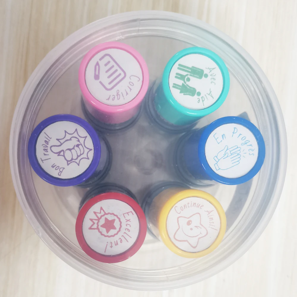 Teacher Seal 6 Commendation Award Evaluation Cartoon Color Transparent Storage Box