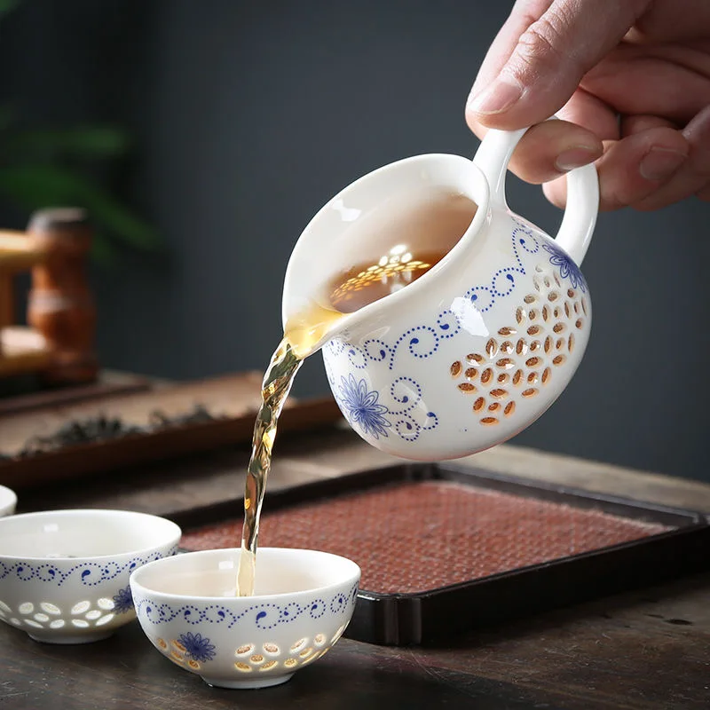 Hollow Honeycomb Kung Fu Tea Set 11PCS Blue and White Porcelain Drinkware Ceramic Glass Teacup Teapot Gaiwan Strainer Fair Cup