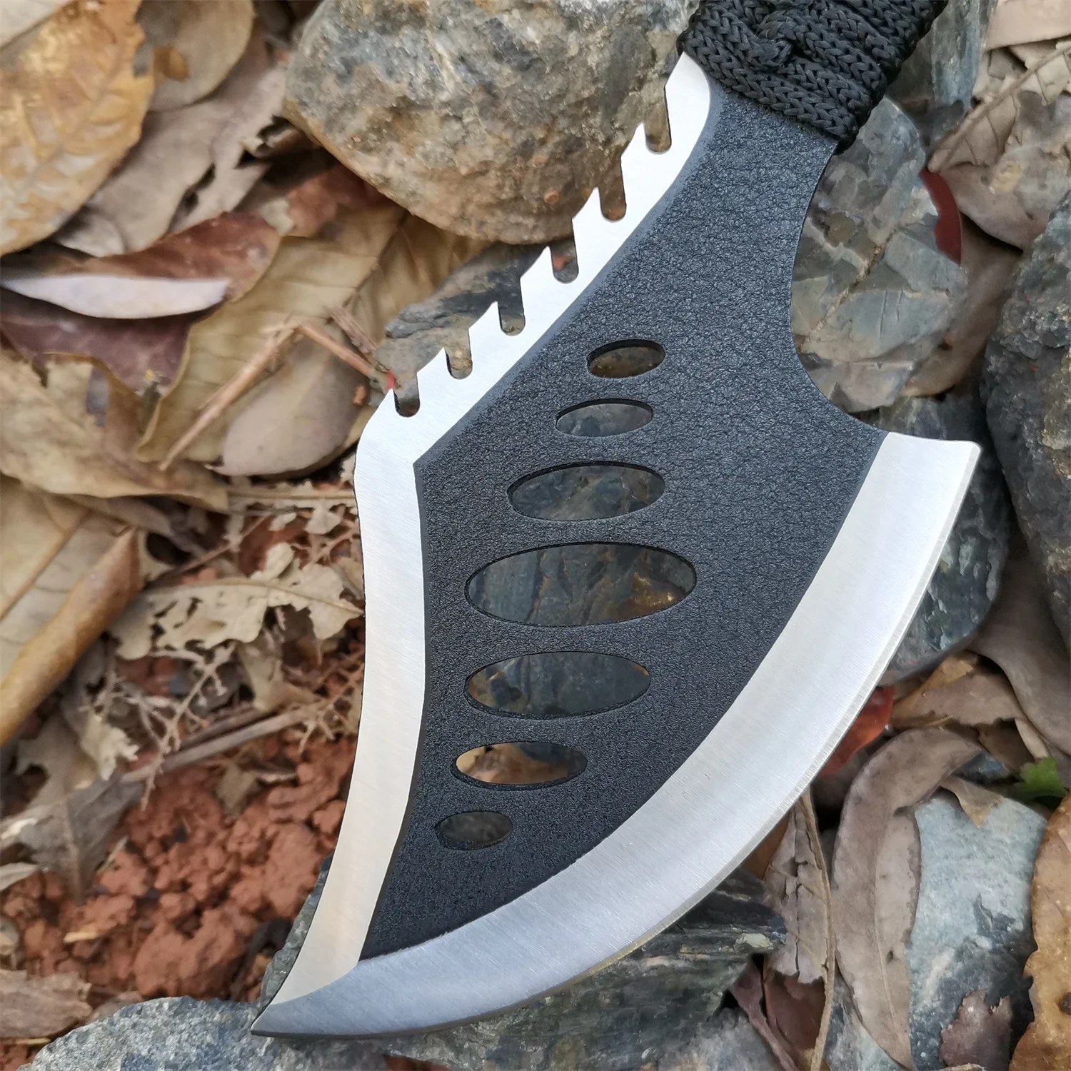 Outdoor Survival High Carbon Stainless Steel Camping Tactical Axe Multi-purpose Wild Adventure Mountain Axe Car Anti Combat Axe 2