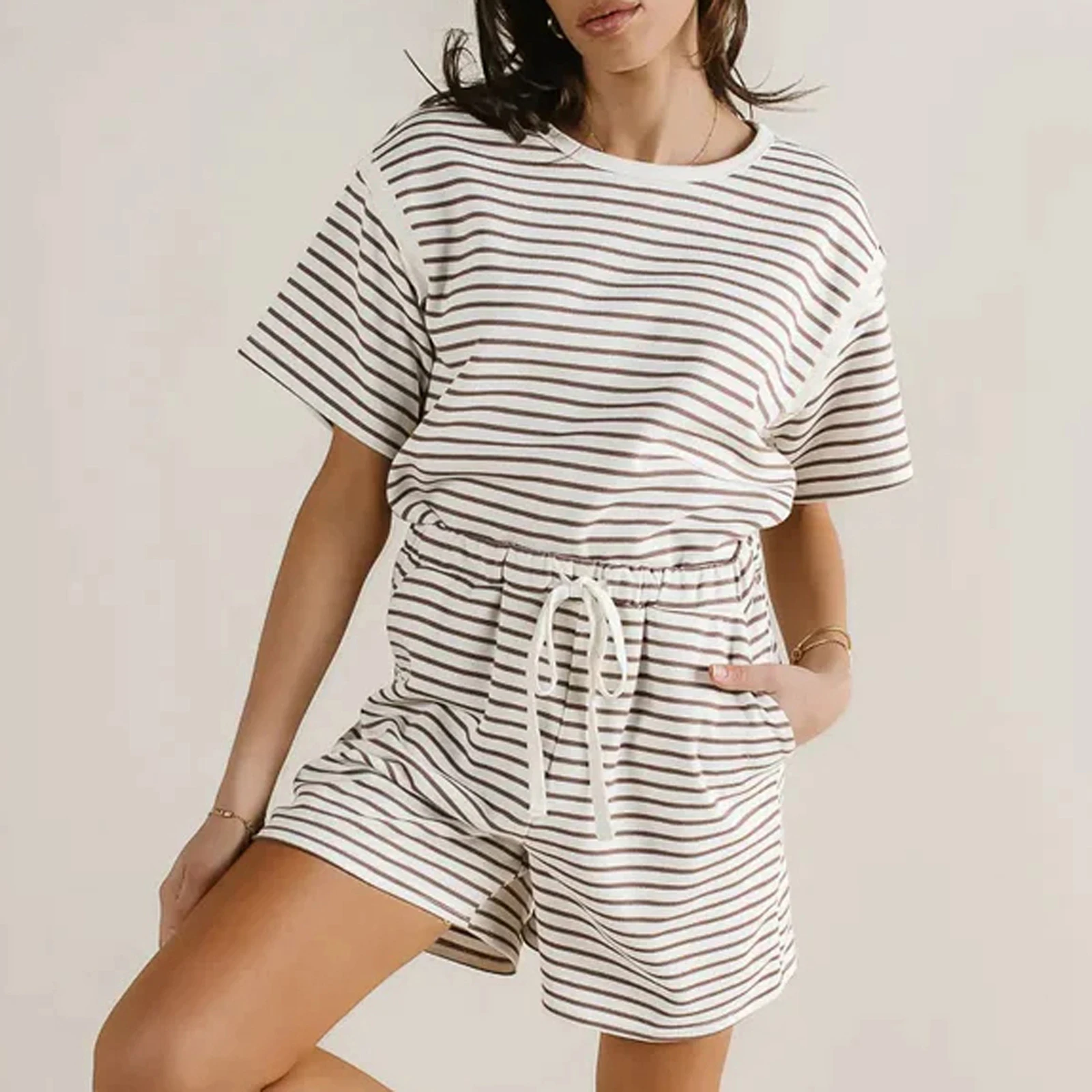 

Summer Women Shorts Outfits Pajama Sets Stripe Round Neck Short Sleeve T-Shirts Tops Elastic Waist Shorts 2 Pieces Clothes Set