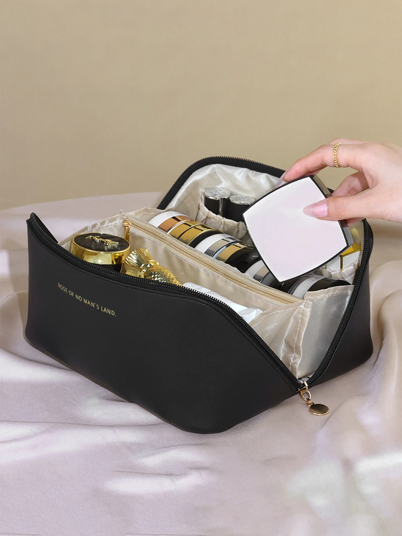 Bolsa de maquiagem para viagem, bolsa cosmética de grande capacidade para  mulheres, bolsa portátil à prova d'água, bolsa de higiene plana aberta,  organizador de maquiagem com - AliExpress, image size:1350x1800