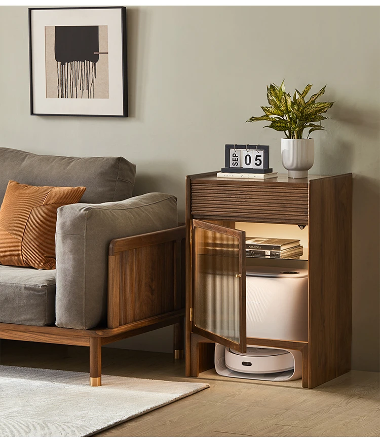 

Nordic Light Luxury Solid Wood Sweeper Cabinet Modern Minimalist Guest Restaurant Storage Side Cabinet