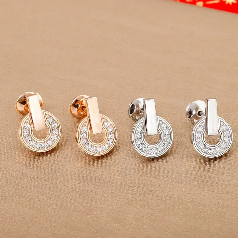 

Hot selling 925 sterling silver inlaid zircon round coin shaped earrings, classic fashion jewelry, banquet luxury brand gifts