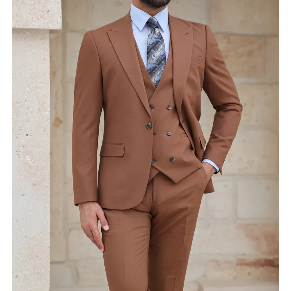 

Brown Slim Fit Men Suits Single Breasted Peak Lapel Flat Outfits Casual Business 3 Piece Jacket Pants Vest Formal Blazer Terno