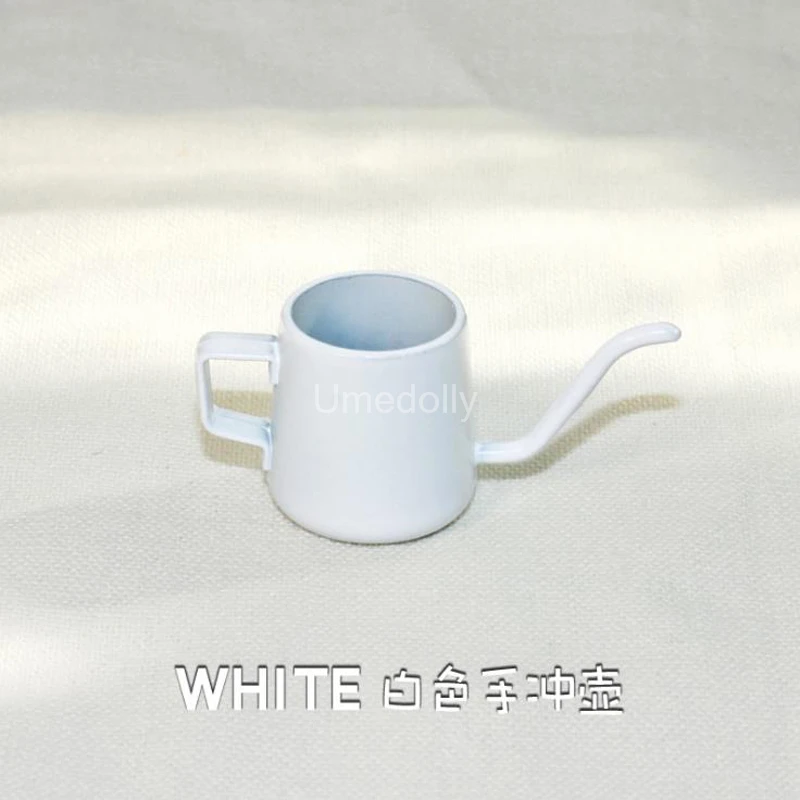 ドールハウス用ミニメタルコーヒーポット、ドール用ミニチュア