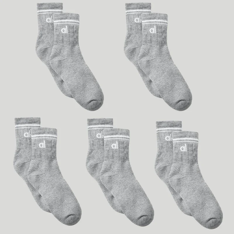 a??Yoga socks with full logo for men and women mid-term socks seasonal accessories yoga sports and leisure socks 18