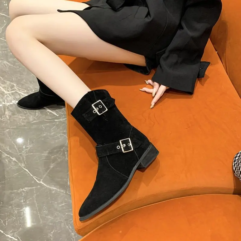 NEW Shoes Female 2024 High Quality Slip-on Square Heel Boots Autumn Fashion Women's Boots Pointed Women's Single Shoes Fashion