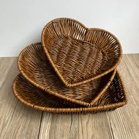Heart-shaped Storage Basket Imitation Rattan Basket Food Fruit Bread Storage Organizer Table Tray for Kitchen Sundries Storage 1