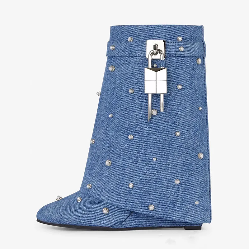 

Arden Furtado 2023 Light blue cowboy wedge Short boots Round toe Metal buckle zipper Pearl rivet Super high heel Fashion boots