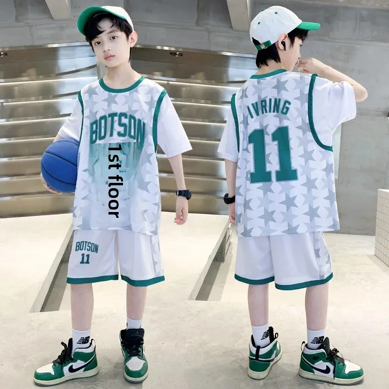 طقم زي كرة السلة للأولاد بأكمام قصيرة ورقيقة سريعة الجفاف ملابس رياضية مجموعة صيفية ملابس أطفال خفيفة الوزن