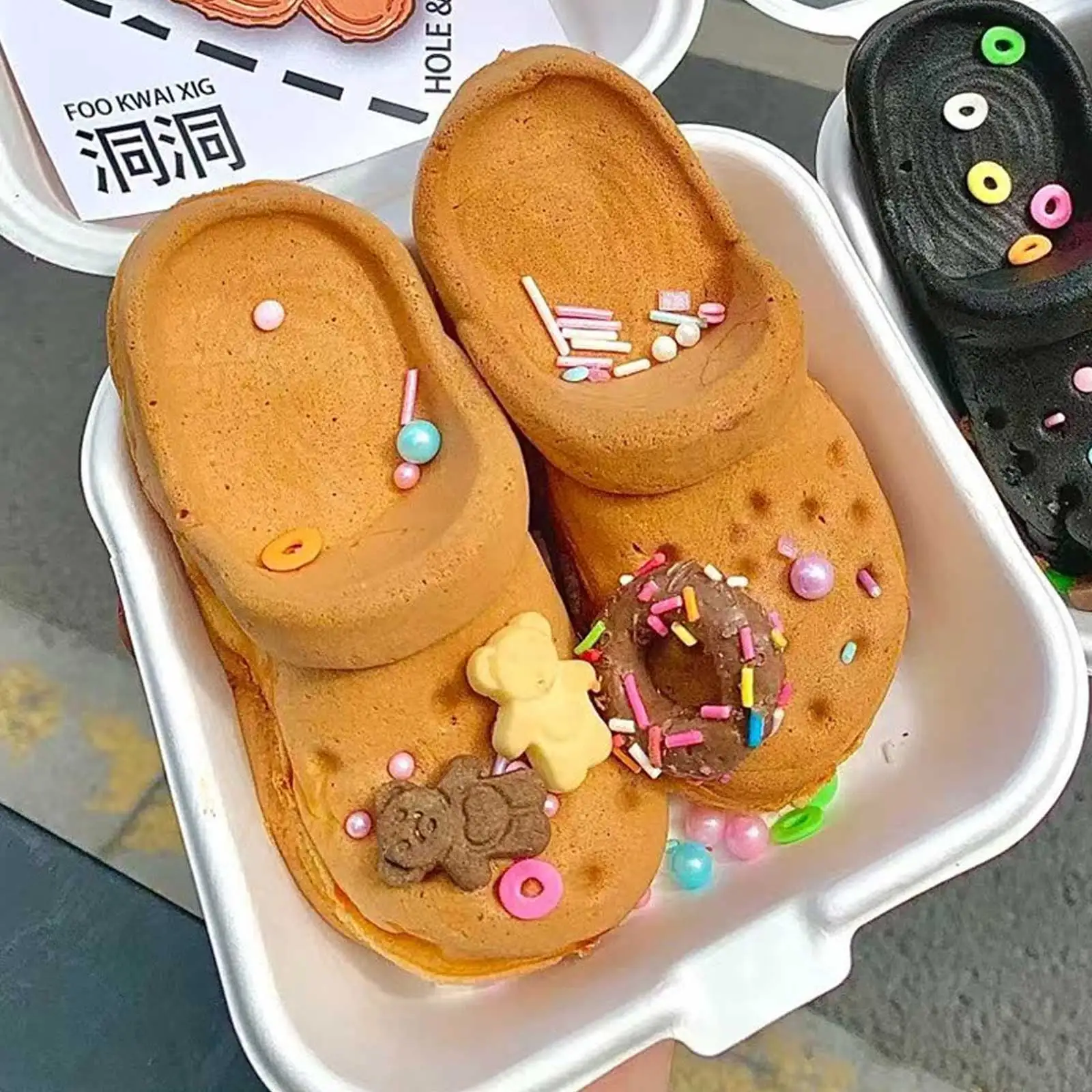 Stainless Steel Crocs Shape Waffle Maker - Non-Stick 3D Hole