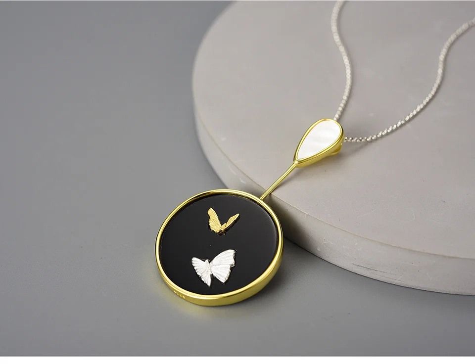 Silver Round Natural Agate Stone Butterfly Pendants and Necklaces