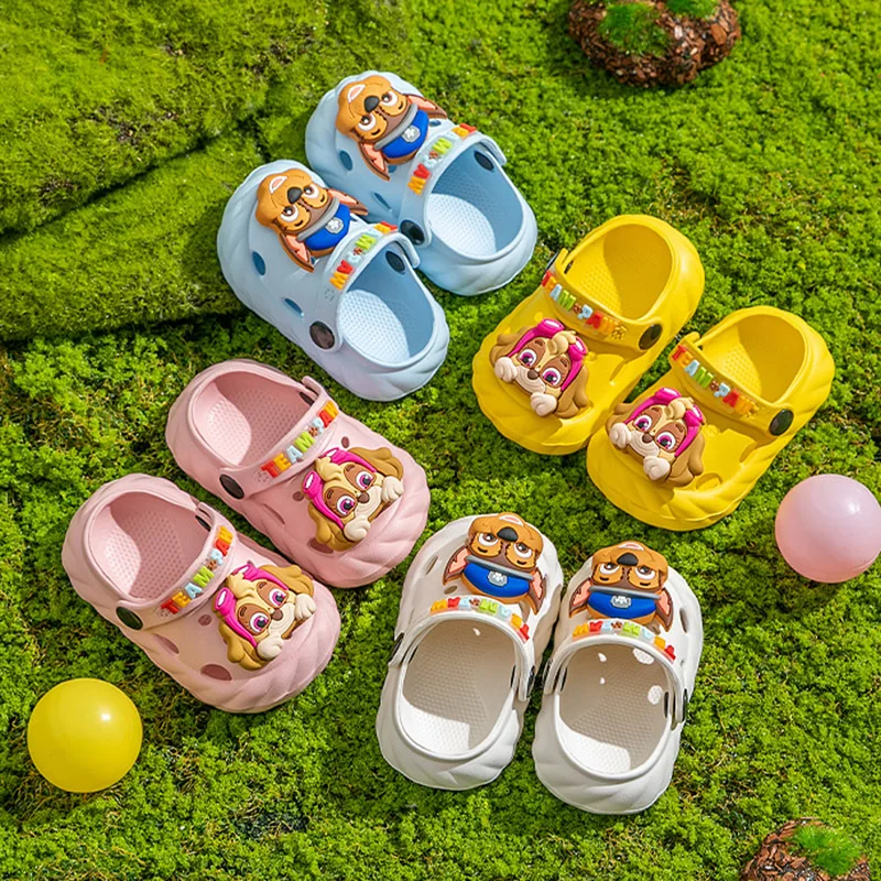 Kids Sandals Cartoon Dog Hole Indoor and Outdoor Non-Slip Wear-Resistant Heel Wrap Slippers Boys Girls