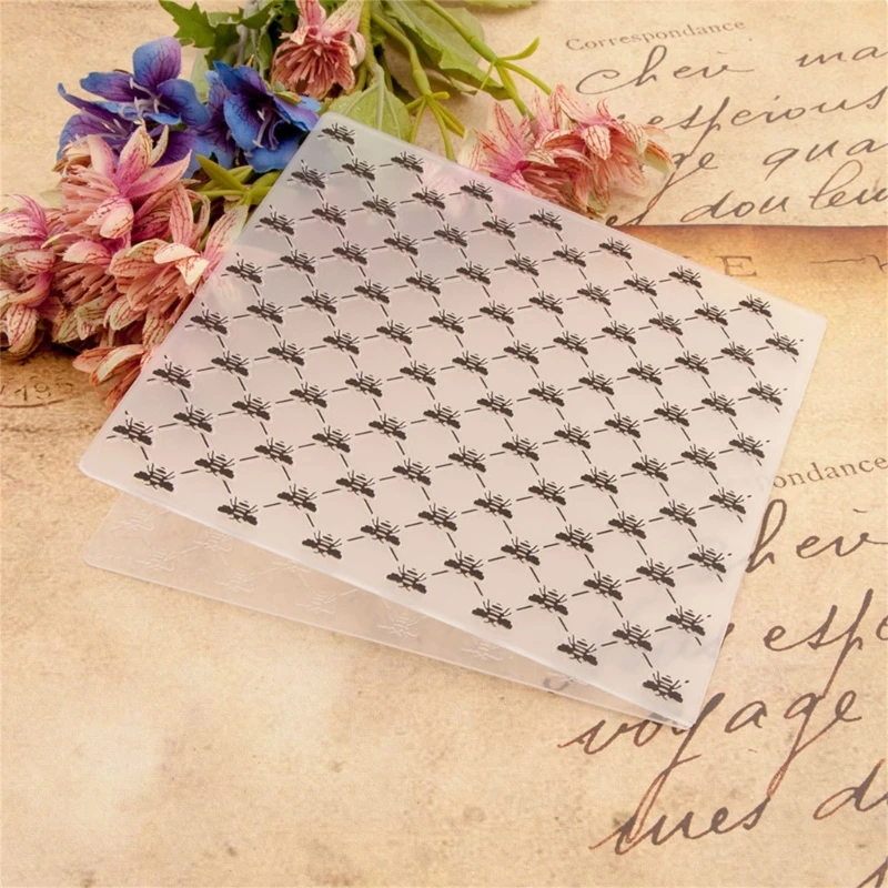 Round Dot Embossing Folders Flower Embossing Stencils for Greeting Card Wedding Invitation Making DIY Scrapbooking Album