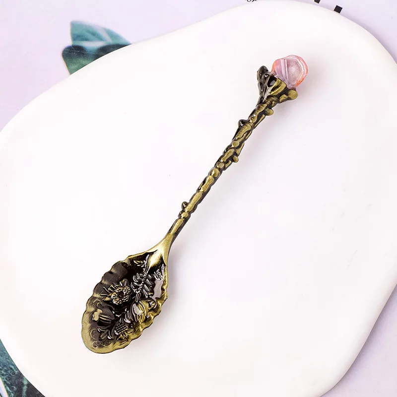 Cucchiaino da caffè con pietre preziose grezze in cristallo naturale, dessert, tè al latte, posate, cucchiai da miscelazione con manico lungo intagliato in metallo vintage, decorazioni per la casa  15