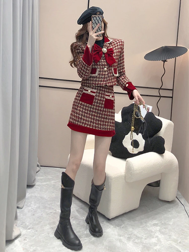 Autumn Winter Elegant Tweed Plaid Skirt Sets Women Sweet Chic Pearl Bow Woolen Jackets Mini Skirts Suit Korean Female Outfits