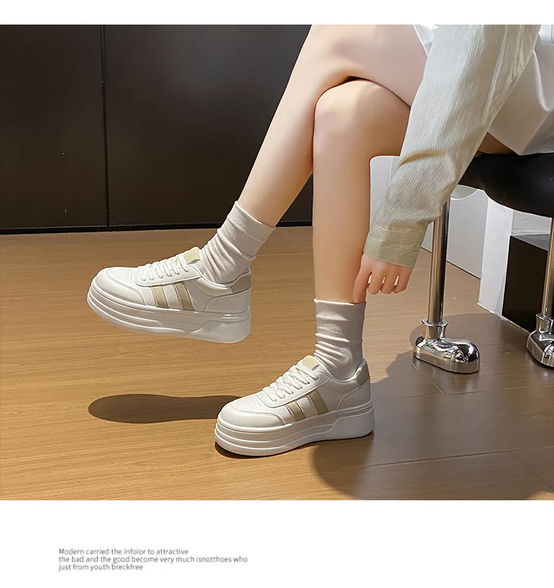 Dames platform sneakers wit met veters en zachte zool_voghion.com