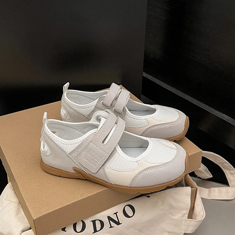 브랜드 플랫 여성 운동화 캐주얼 스포츠 신발 Marie Jane Loafers 새로운 샌들 메쉬 2025 Summer Fad Comfort Running sneakers
