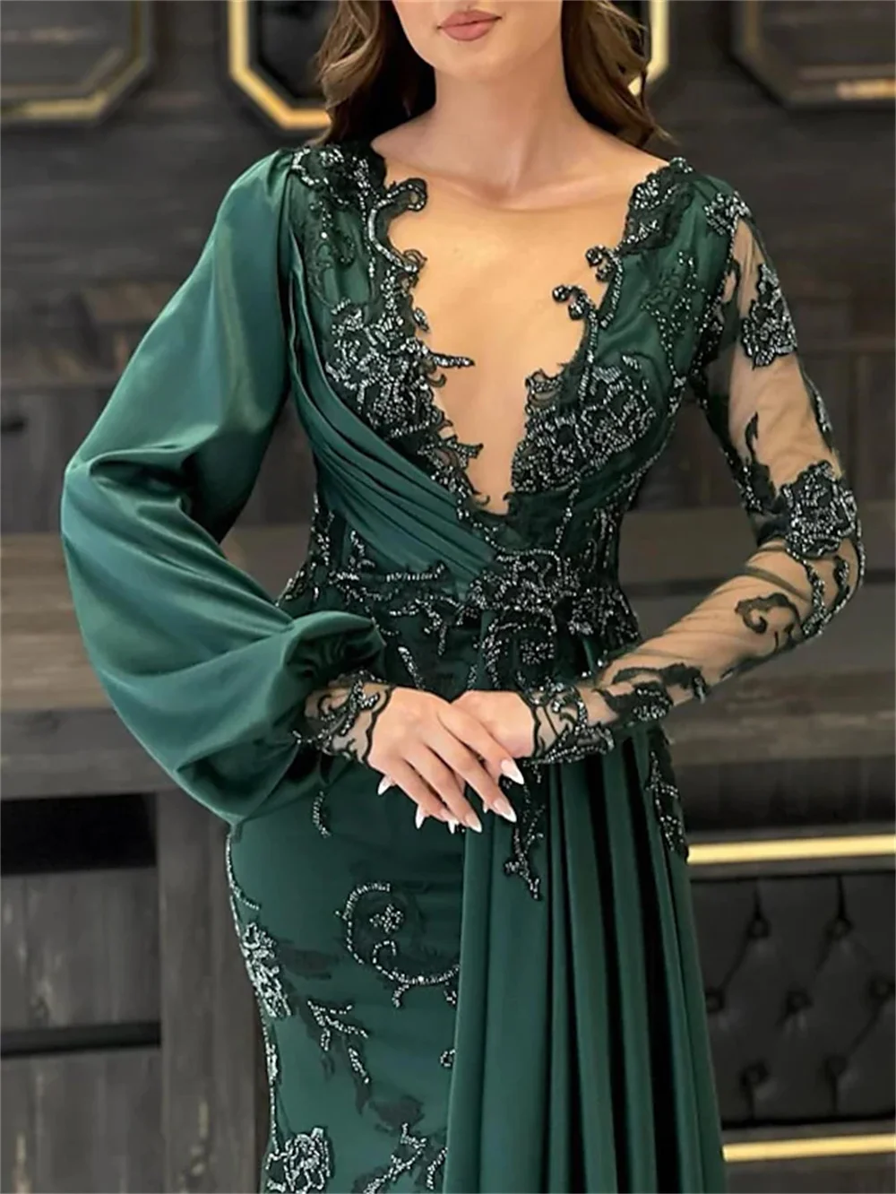 Mermaid Luxurious Illusion V Neck Evening Dresses For Women Engagement Chiffon Elegant Train Lace Appliques Sweep Brush Ladies