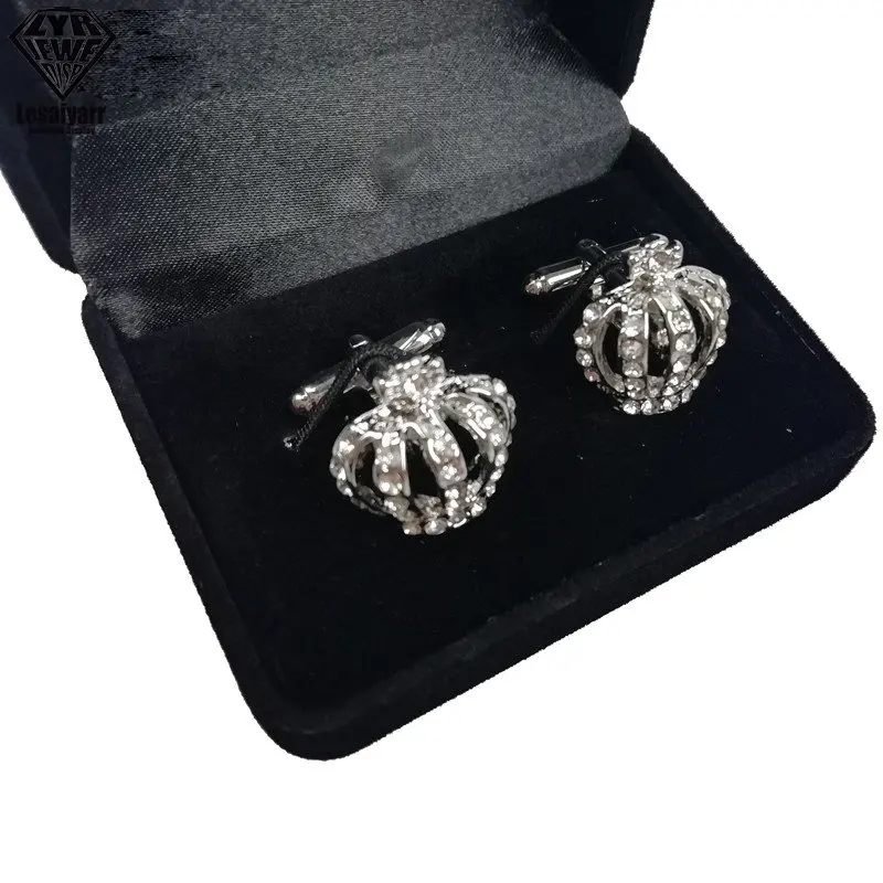 Рисунок 3 - Черная коробка Geschenk из искусственной
