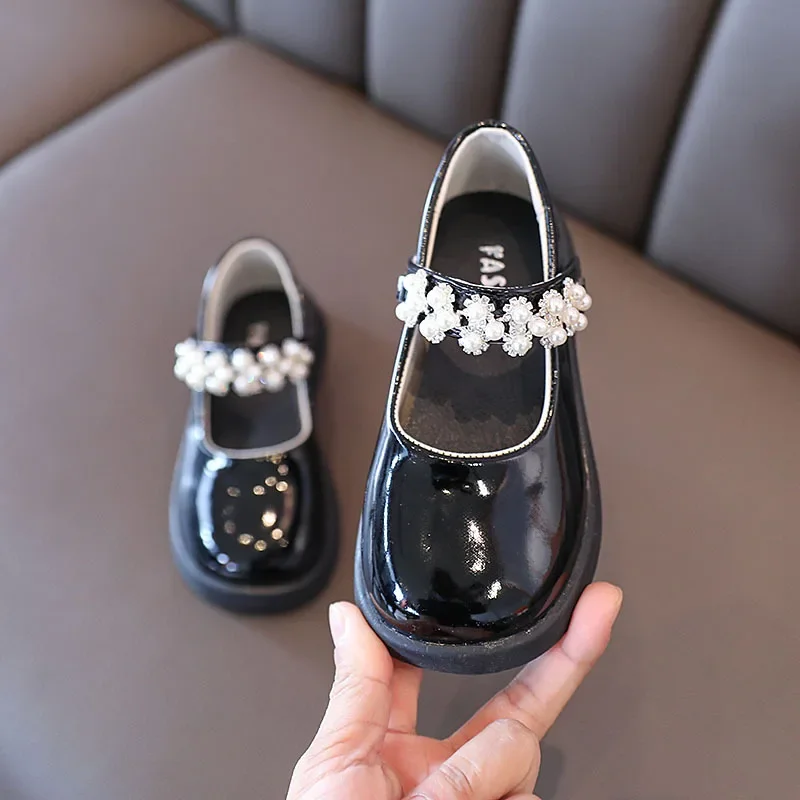 Girls Patent Leather Shoes for Wedding Party Black White School Shoes Kids Pearl Princess Fashion Versatile Mary Janes