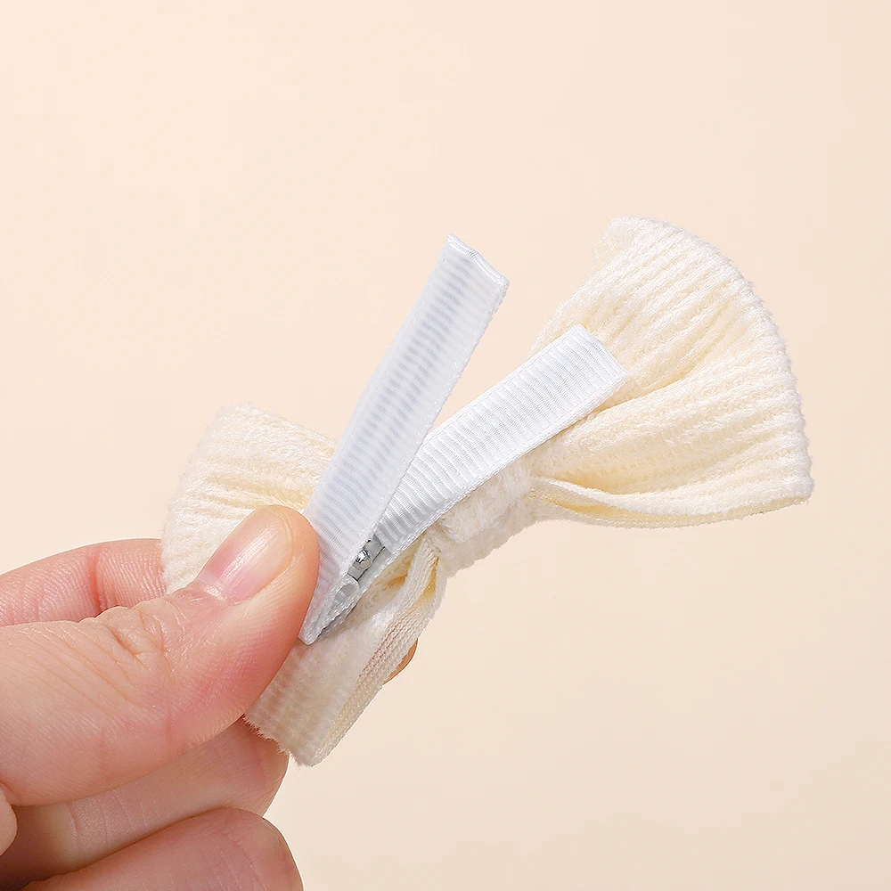 4-teiliges Set Einfarbige Spitzen-Haarspangen für Mädchen Handgefertigte Samt-Schleifen Baby-Haarklammern Kopfschmuck Haaraccessoires Großhandel – Detail 7