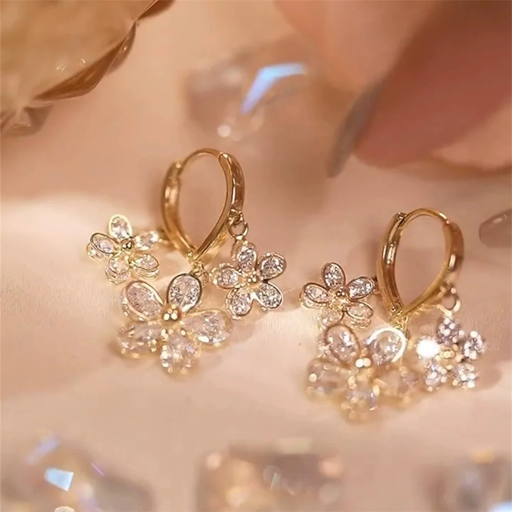 Female Luxury Crystal White Zircon Stone Flower Hoop Earrings Vintage Fashion Gold Color Wedding Jewelry For Women