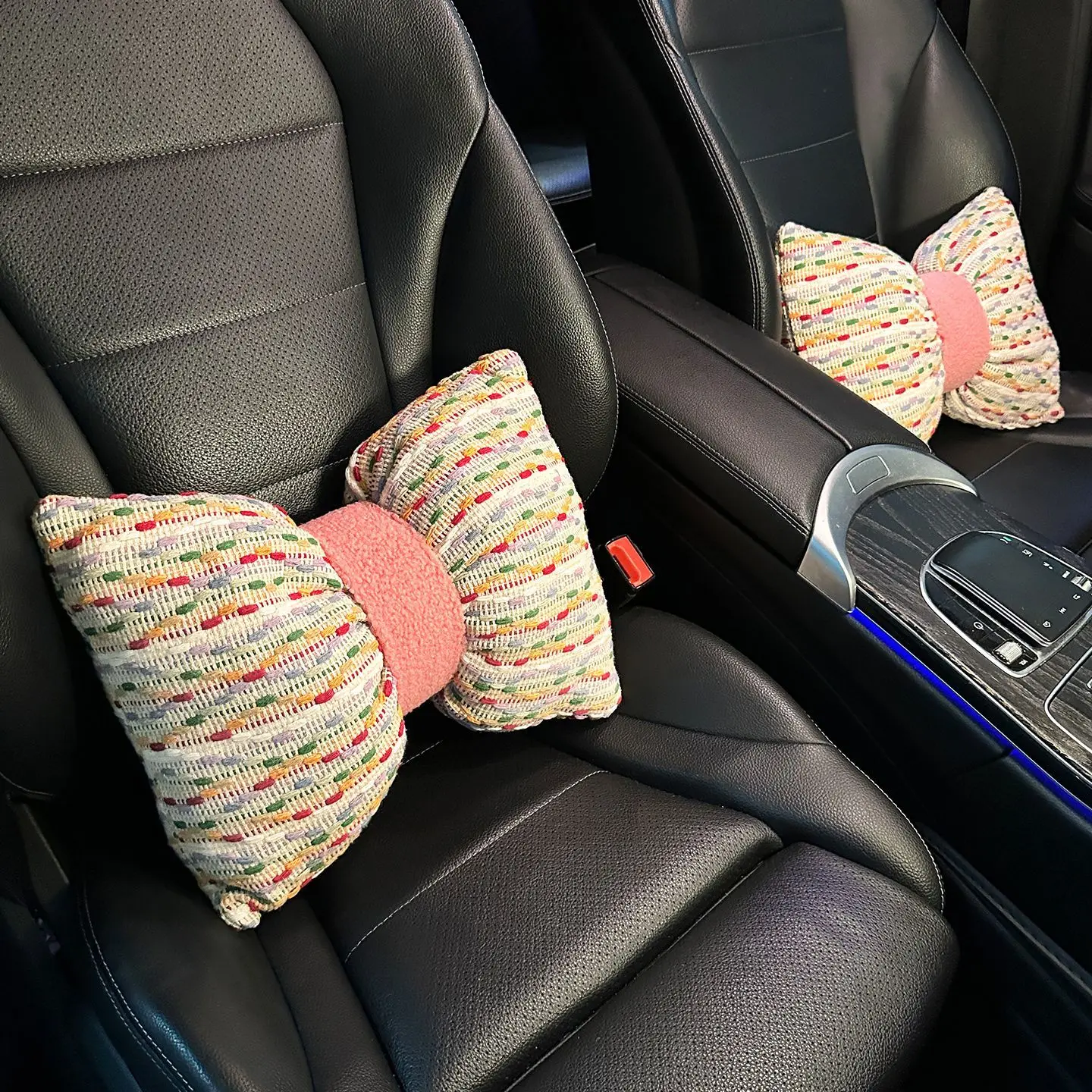 Bowknot 베개 자동차 좌석 목 받침 베개 자동차 머리 받침 목 쿠션 베개 여성을위한 핑크 자동차 액세서리 자동차 액세서리