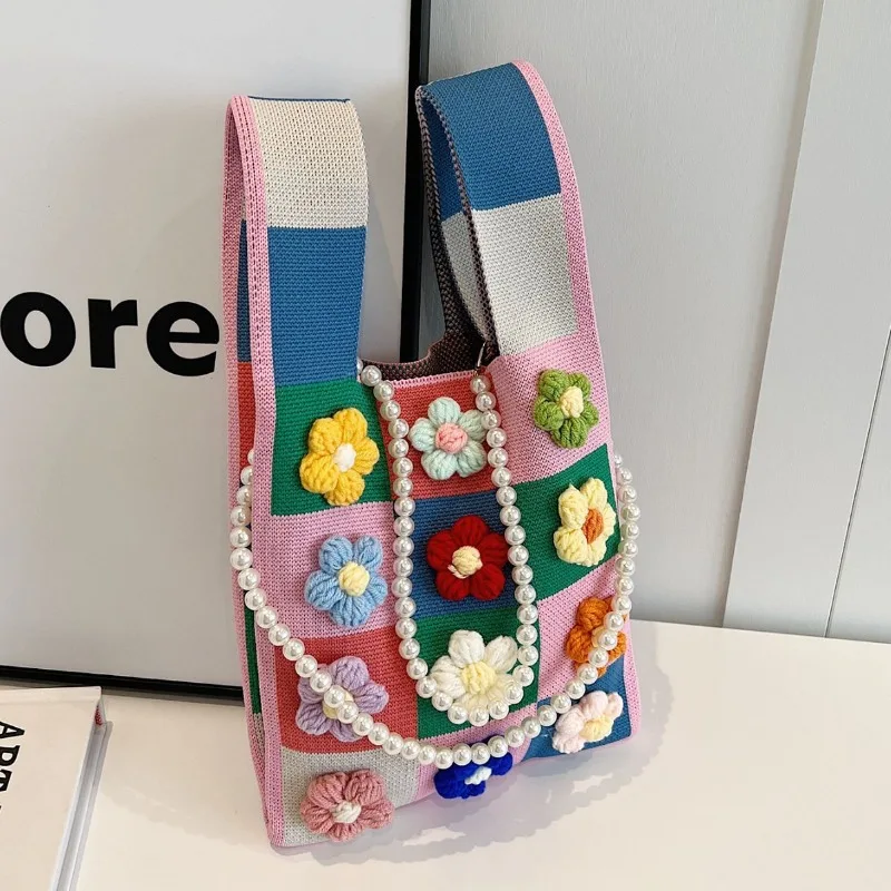 

Fashion Pearl Chain Color Contrast Plaid Knitted Shoulder Bag Cute Flower Design Knitting Fabric Wrist Bag Woven Shopper Purse