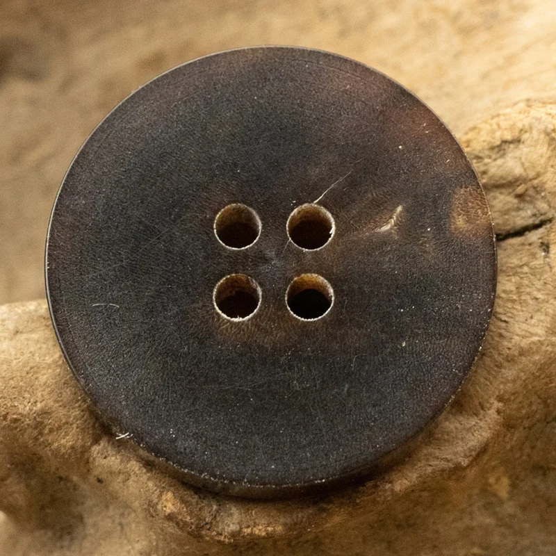 Horn Button - Dark Brown 20mm – Bolt & Spool
