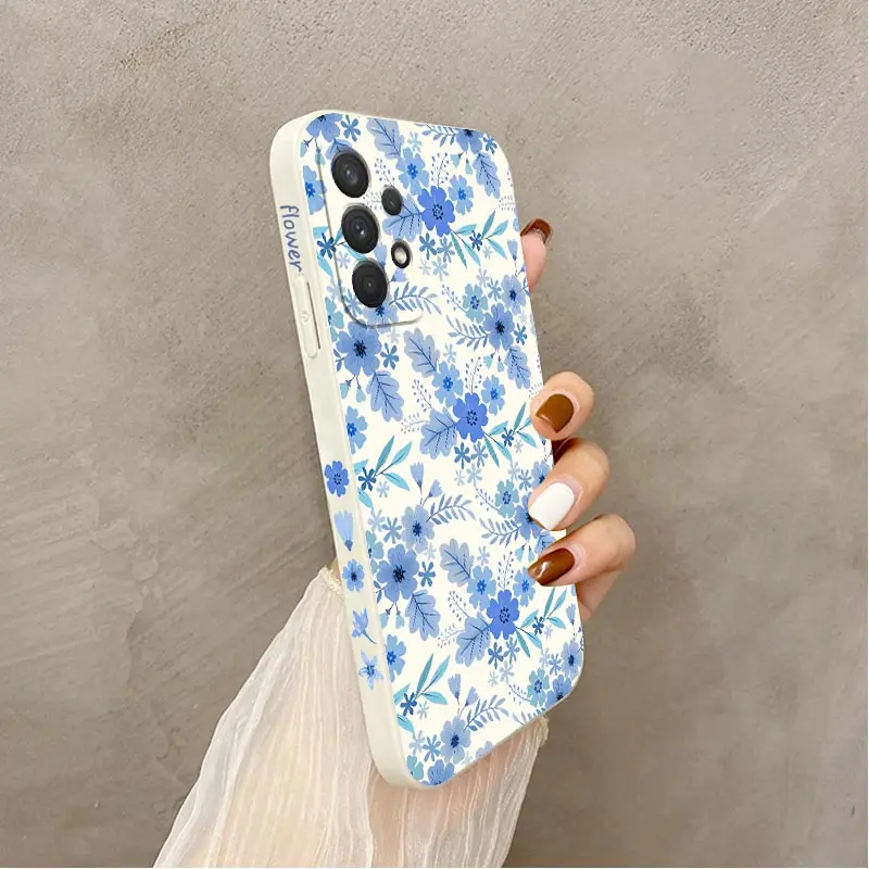 Elegant Blue Floral Silicone Phone Case - Chic and Durable Design