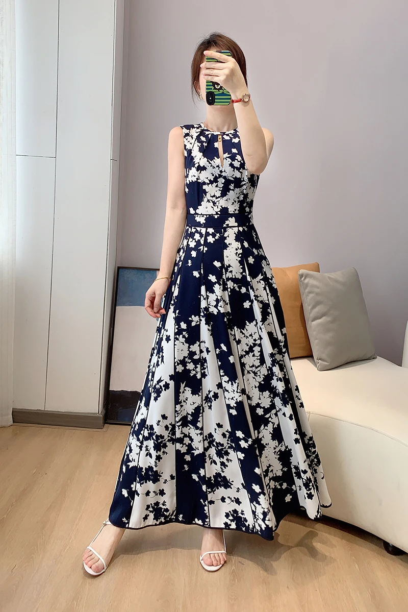 

Navy Blue Printed Sleeves Pleated Midi Dress UK 6- UK 18